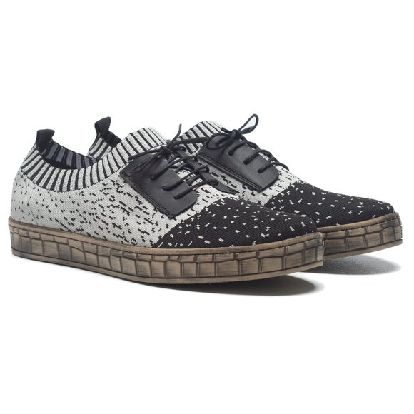 HYKEE Other - HYKEE Men’s Breathable Lightweight Casual Shoe